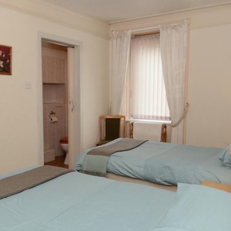 Morven Guest House غالاشيلز المظهر الخارجي الصورة